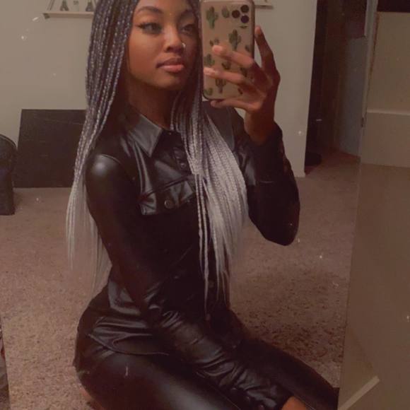 a_simone_711